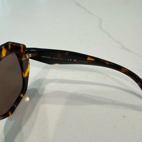 Authentic Prada polarized Sunglasses - Picture 4 of 7